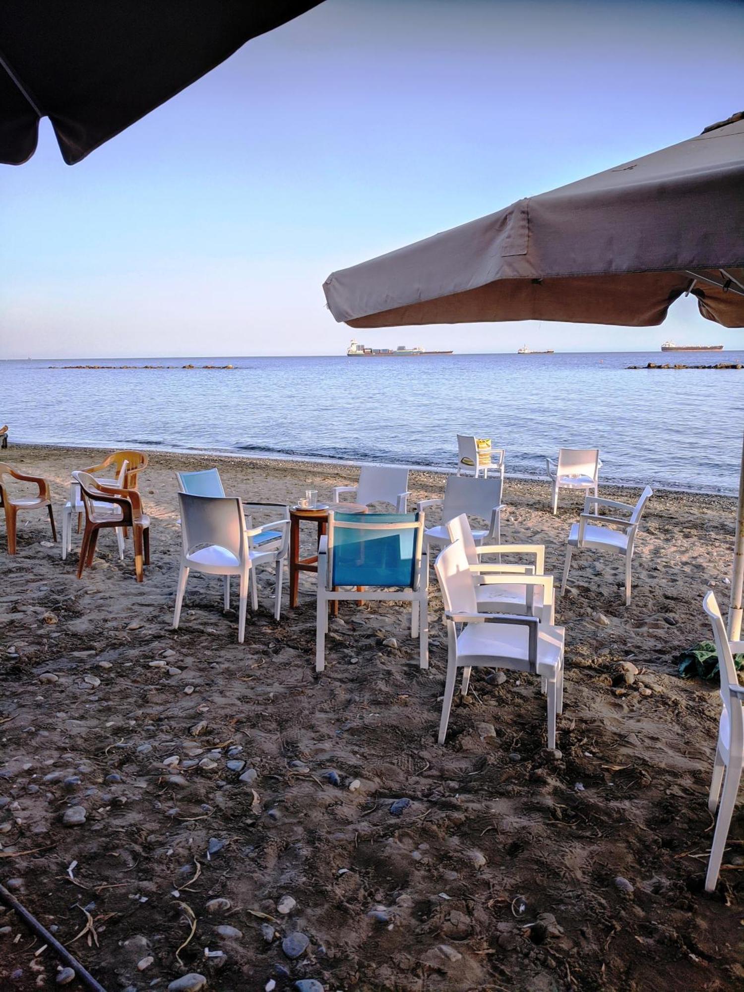 Fantastic 1 Bed Apartment By The Sea Opposite 4 Seasons Limassol Exterior photo