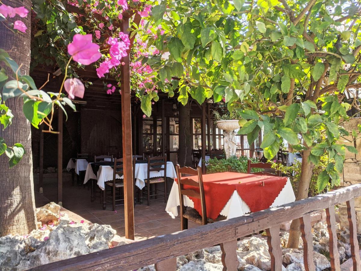 Fantastic 1 Bed Apartment By The Sea Opposite 4 Seasons Limassol Exterior photo